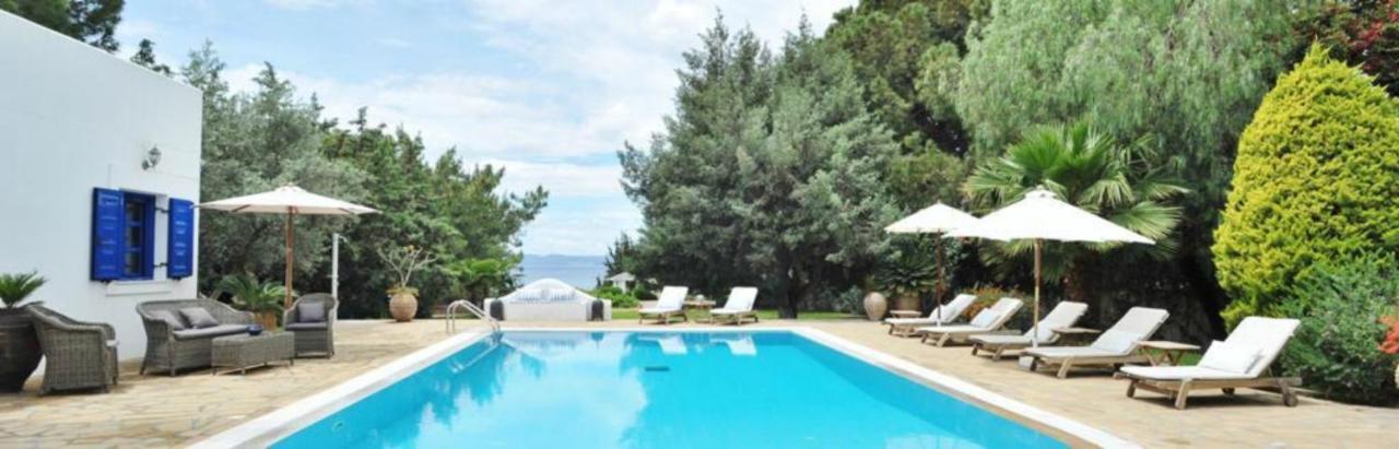 Villa Blue Sapphire Pefki  ภายนอก รูปภาพ