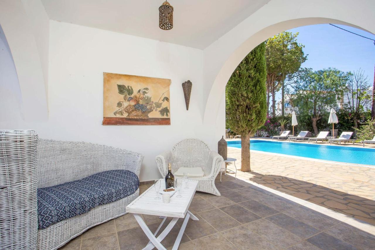 Villa Blue Sapphire Pefki  ภายนอก รูปภาพ