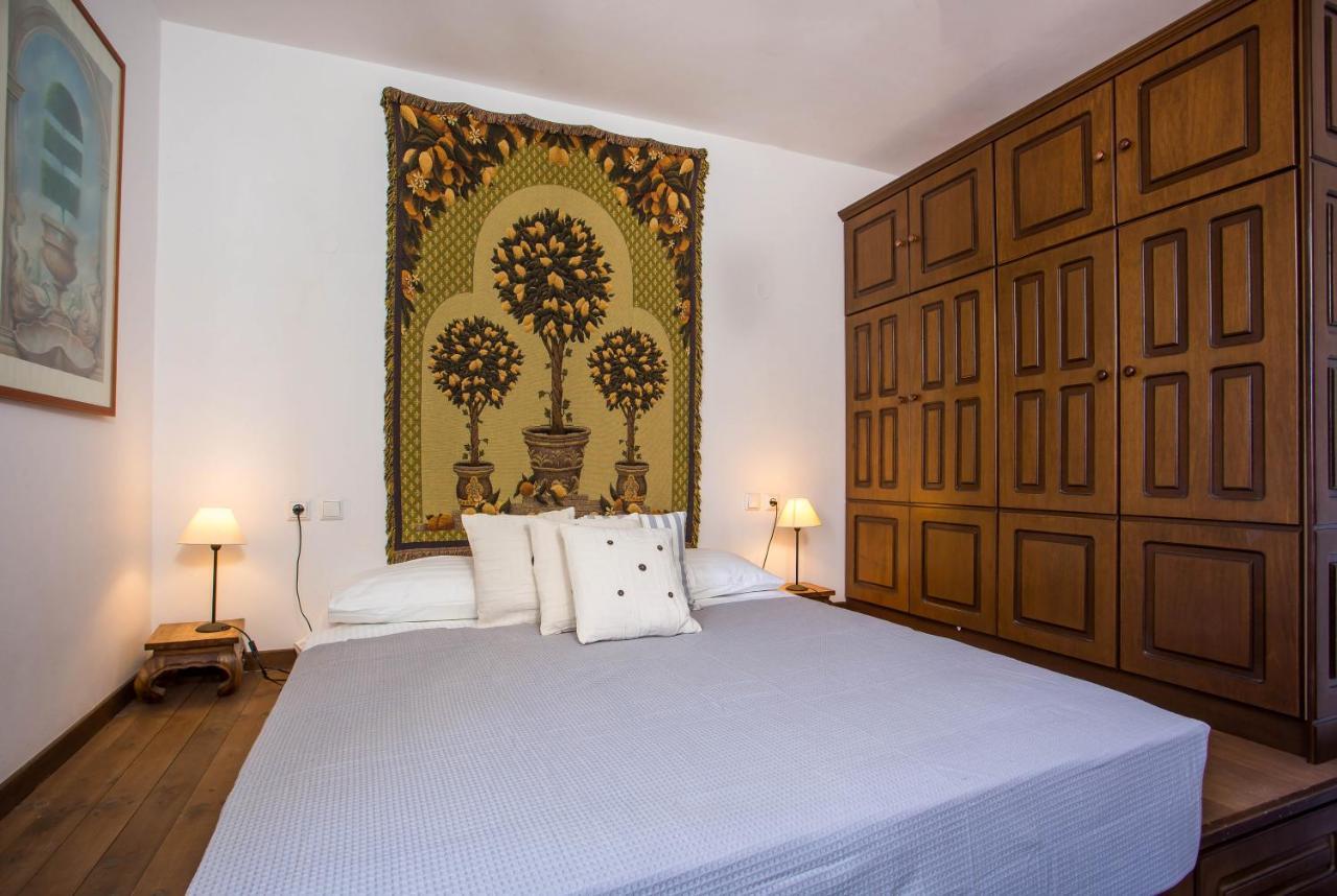 Villa Blue Sapphire Pefki  ภายนอก รูปภาพ