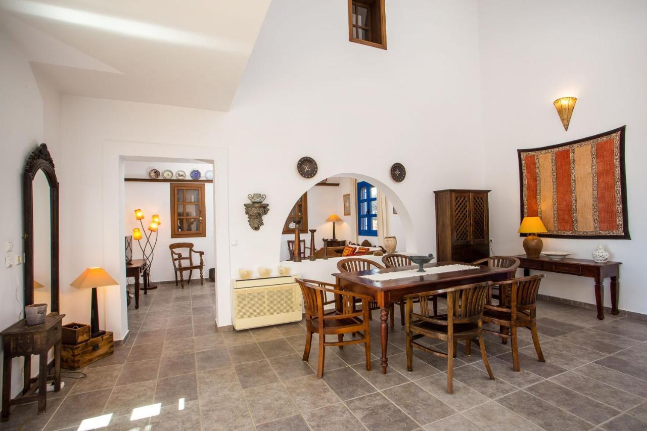 Villa Blue Sapphire Pefki  ภายนอก รูปภาพ