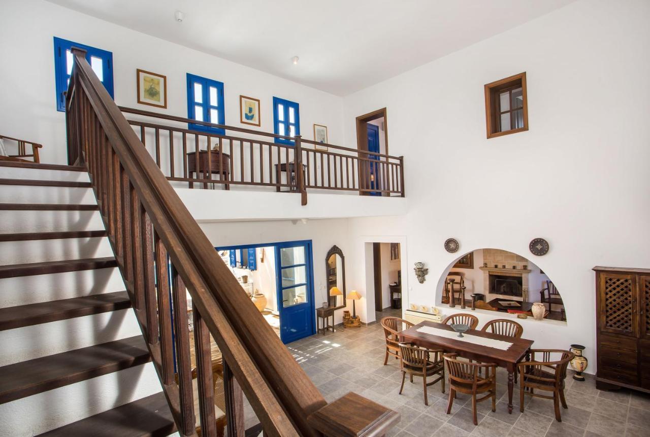 Villa Blue Sapphire Pefki  ภายนอก รูปภาพ