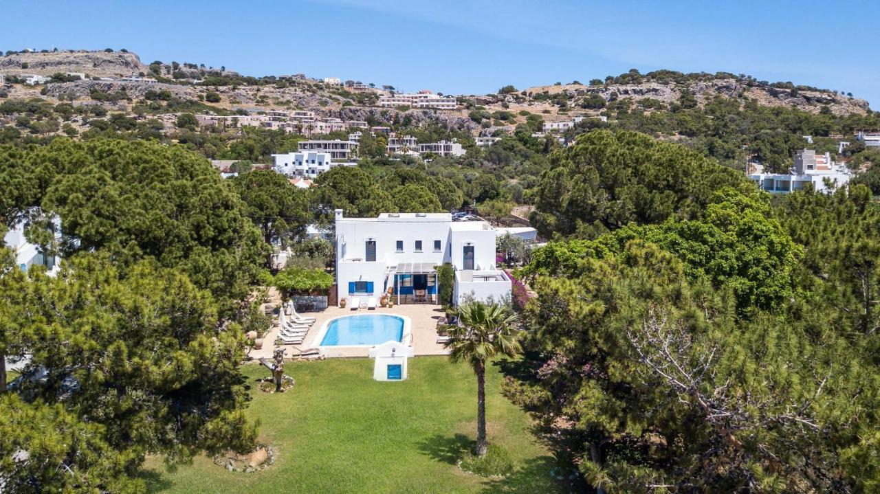 Villa Blue Sapphire Pefki  ภายนอก รูปภาพ
